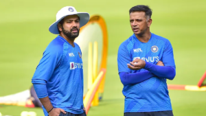 3 major differences between Rahul Dravid and Ravi Shastri’s coaching styles
