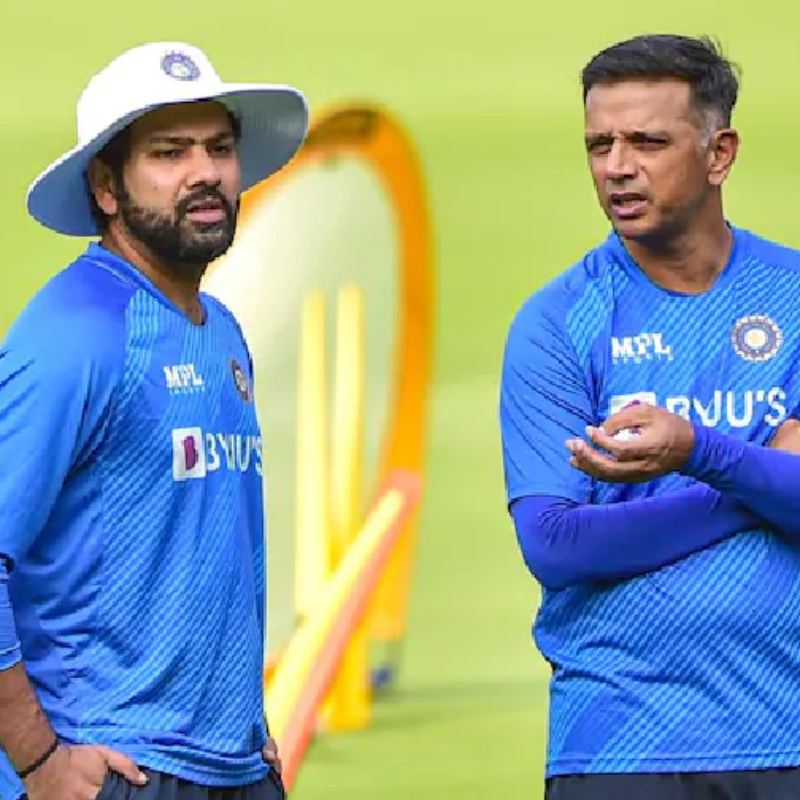 3 major differences between Rahul Dravid and Ravi Shastri’s coaching styles